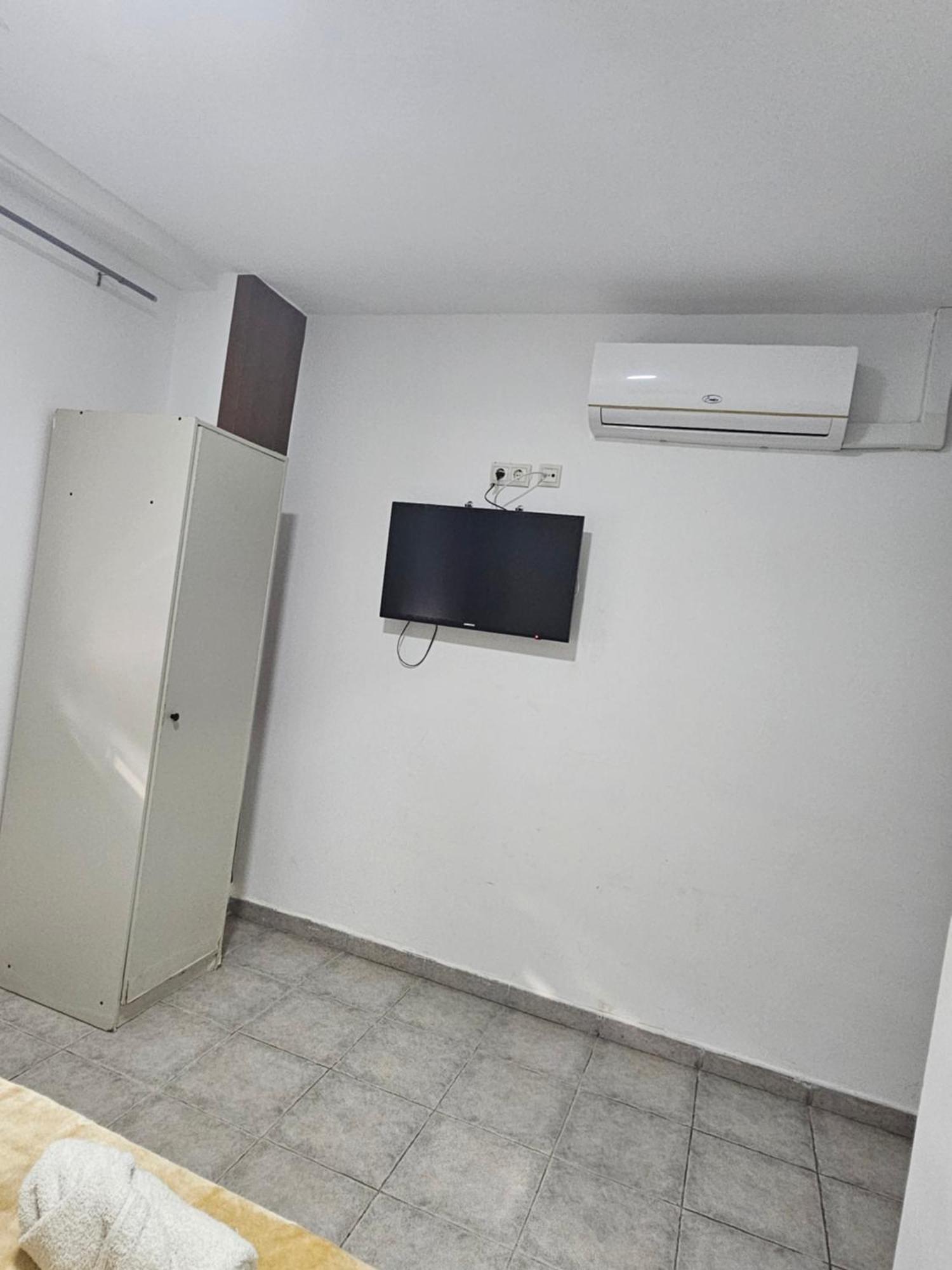 Mhrosa Otel Valensiya Dış mekan fotoğraf